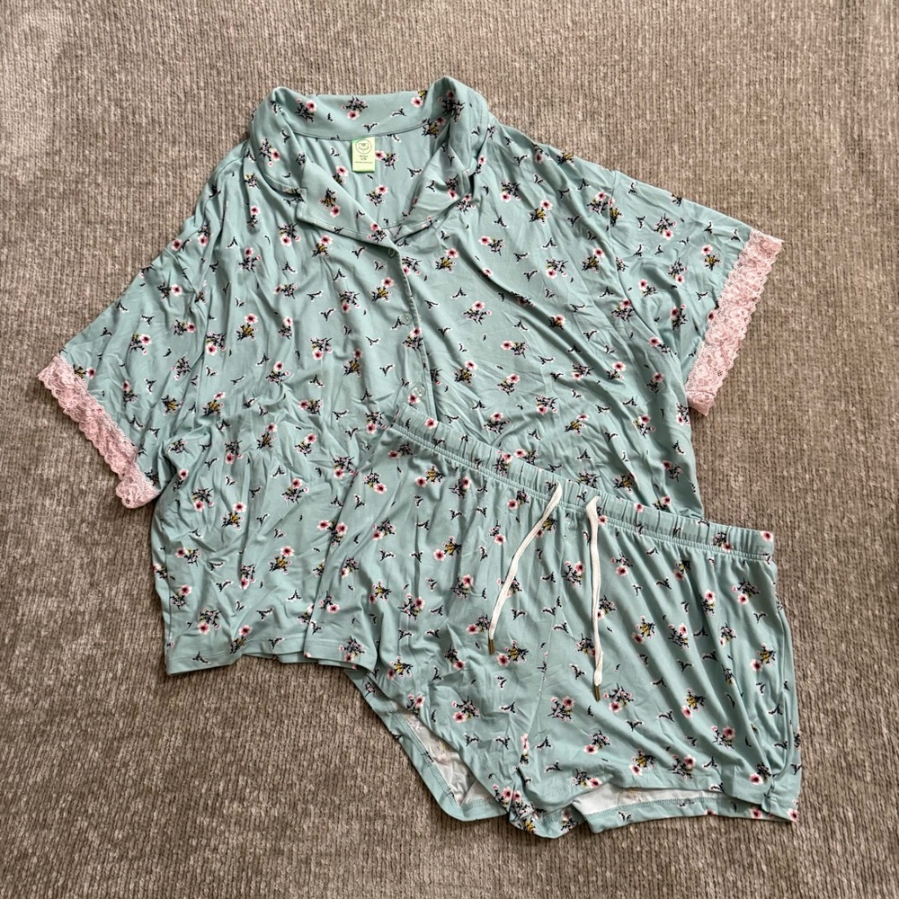 Honeydew Intimates Mint Green Floral Short PJ Set with Pink Lace Trim